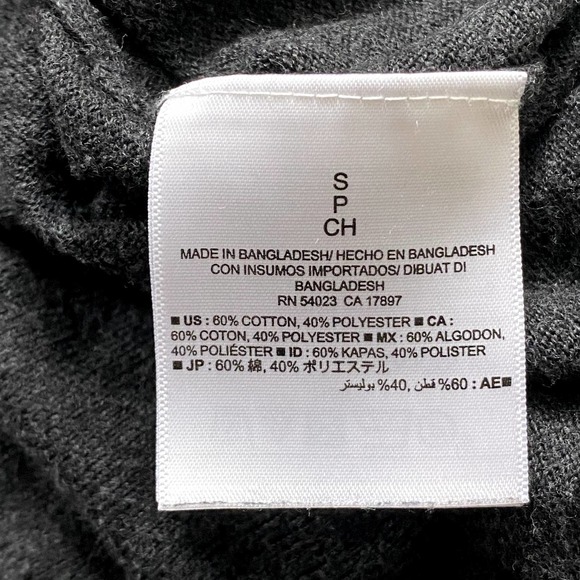 2 Old Navy V-neck Sweaters - Picture 8 of 12